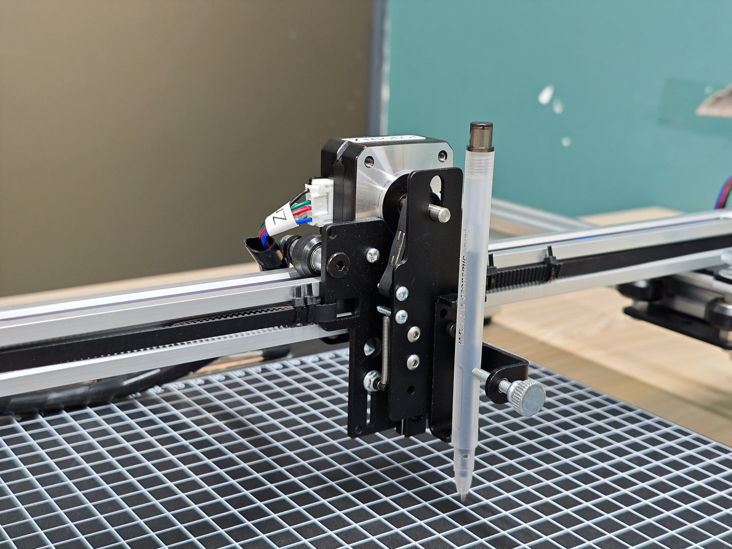 UUNA TEK® iDraw H Version Pen Plotter - A3 Size