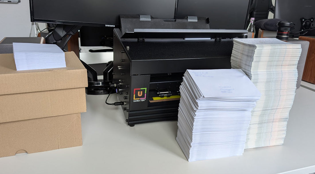 Fallstudie aus dem E-Commerce: Wie eine E-Commerce-Marke mit dem UUNA TEK iAuto Bewertungen und Kundenbindung steigerte – Fallstudie zur Handschriftmaschine für Amazon-Verkäufer
