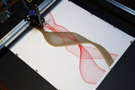 UUNA TEK ArtStation 1824: Generative Kunst mit Stiftplotter