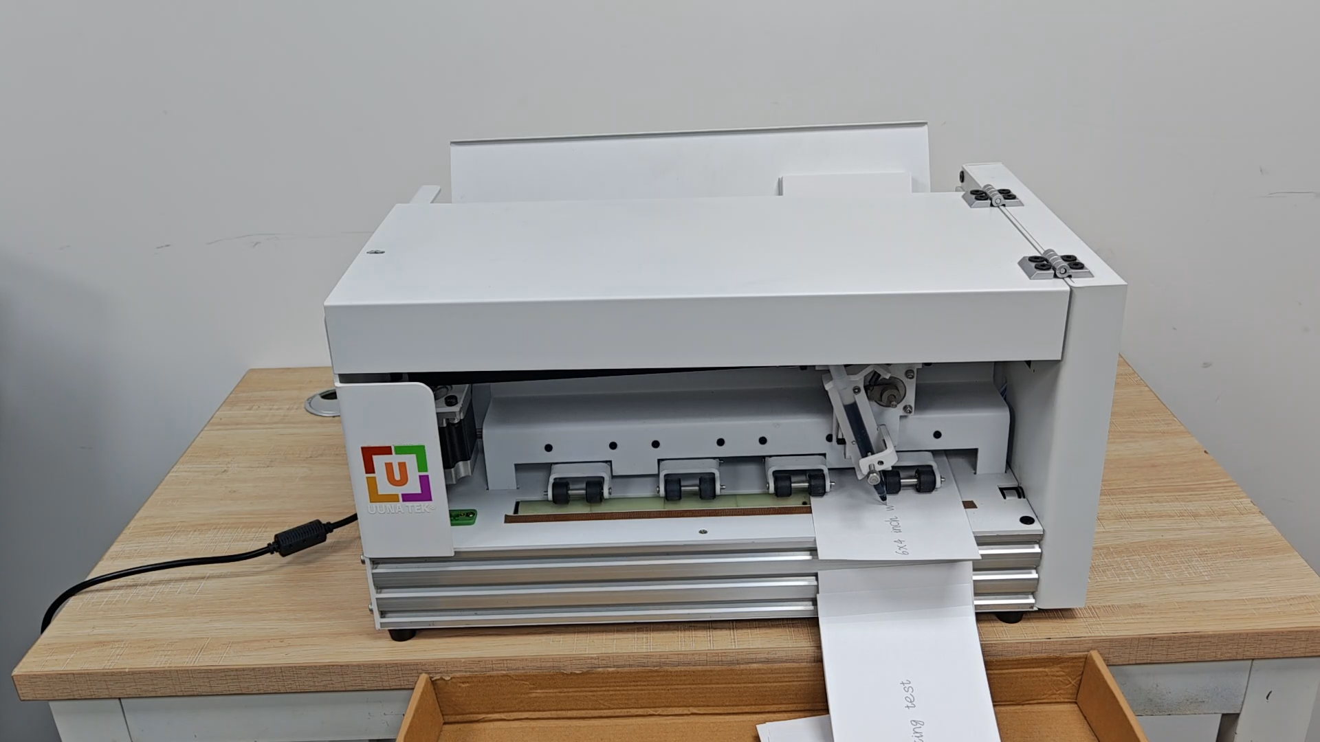 UUNA TEK® iAuto Plus - Handschriftgerät mit Einzug/Automatische Unterschriftenmaschine/Handschriftgerät für Briefe/Automatisches Schreibgerät, Schreiben Sie bis zu 210 Briefe, 80 Umschläge auf einmal