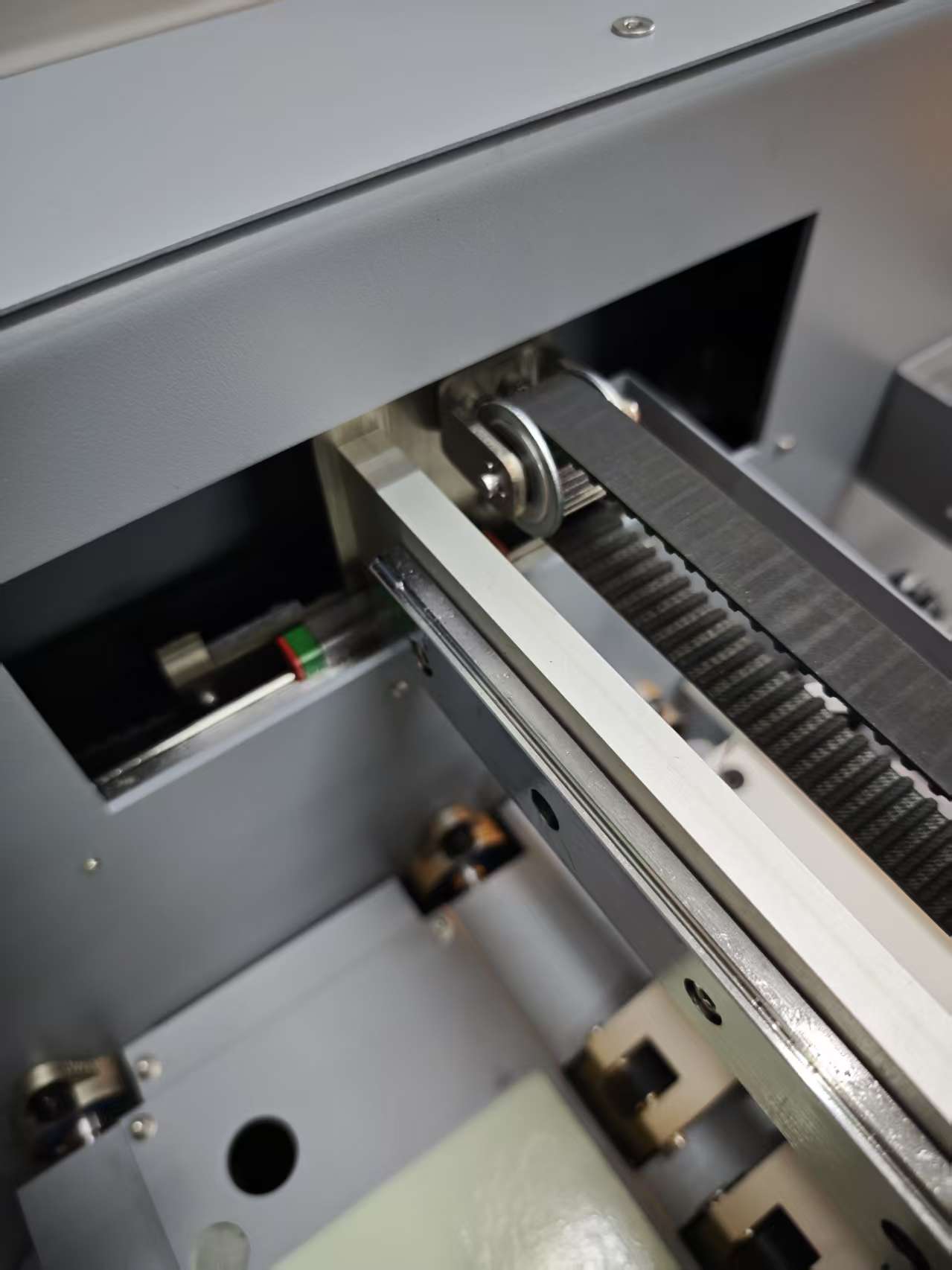 iAuto Premium Automatische Handschriftmaschine – 2.400 Briefe Kapazität & Signatur System