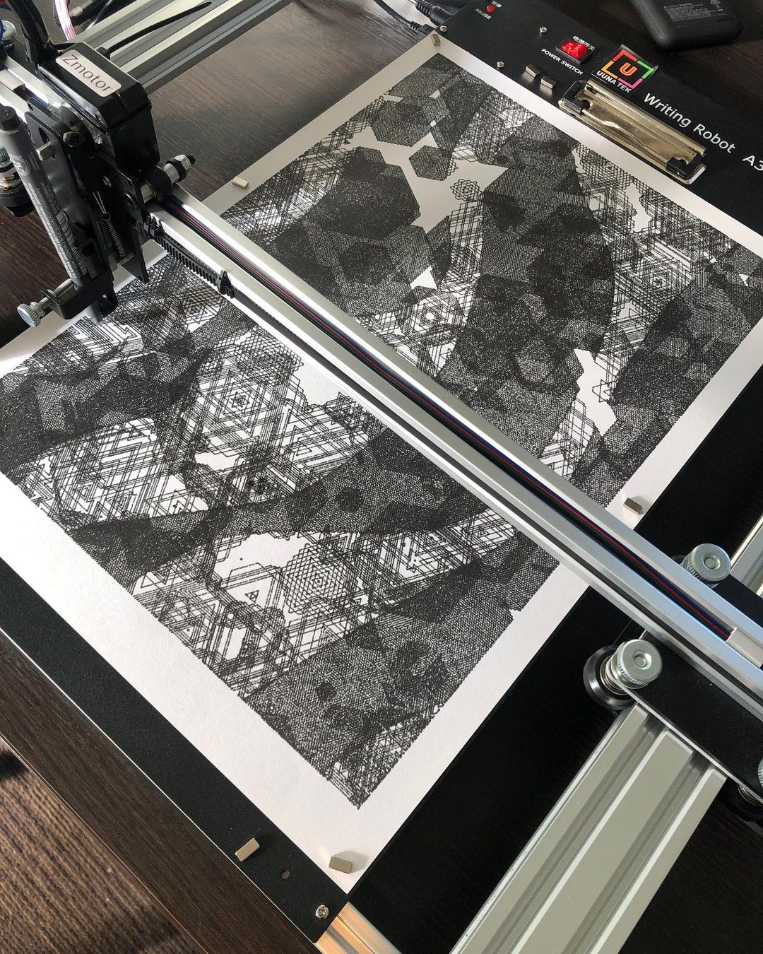 iDraw H A1 Großformat Plotter Zeichenroboter Stiftplotter Zeichenmaschine Schreibmaschine Signaturmaschine | UUNA TEK