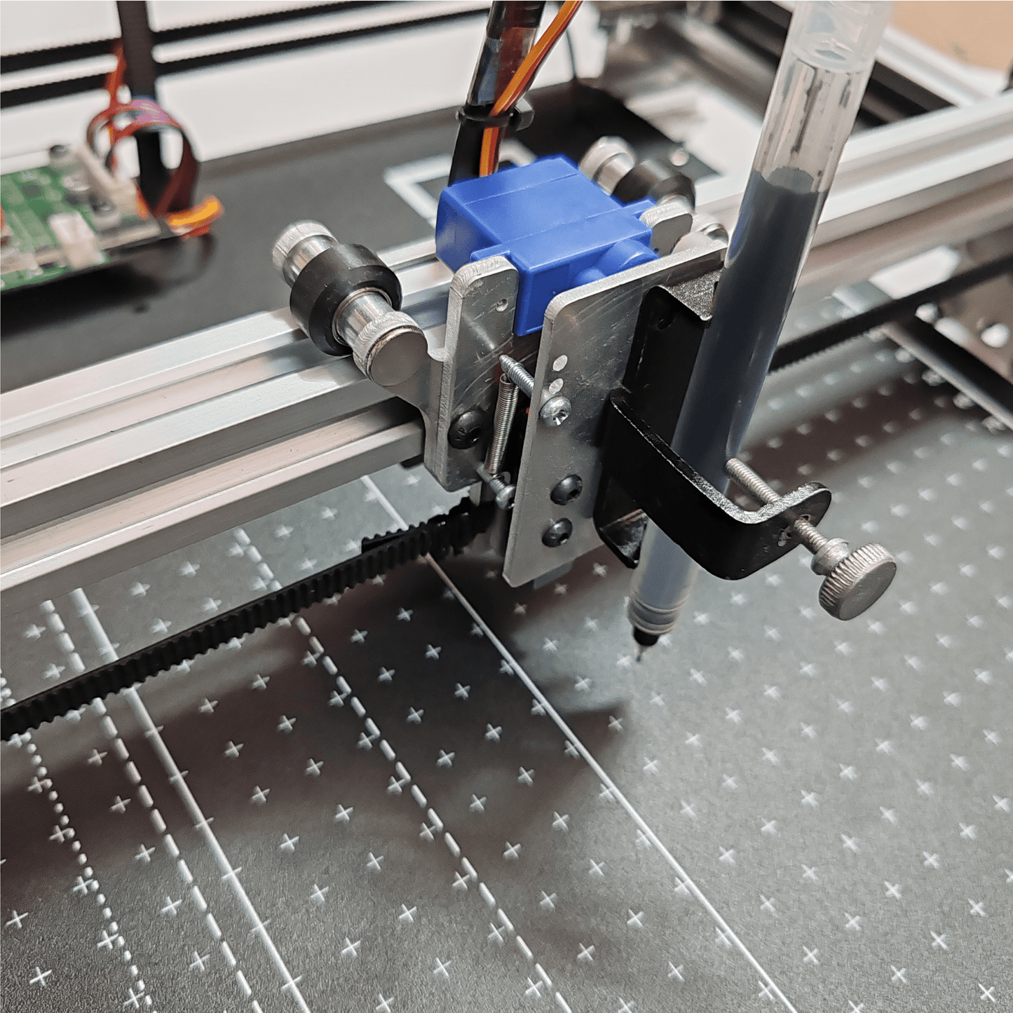 iDraw H SE/A3 Größe Vorgefertigter Zeichenroboter für Künstler Stiftplotter Zeichenmaschine Schreibmaschine Unterschriftenmaschine | UUNA TEK